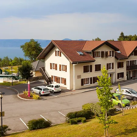 Garden & Evian -