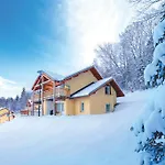 Garden & Evian - Aparthotel